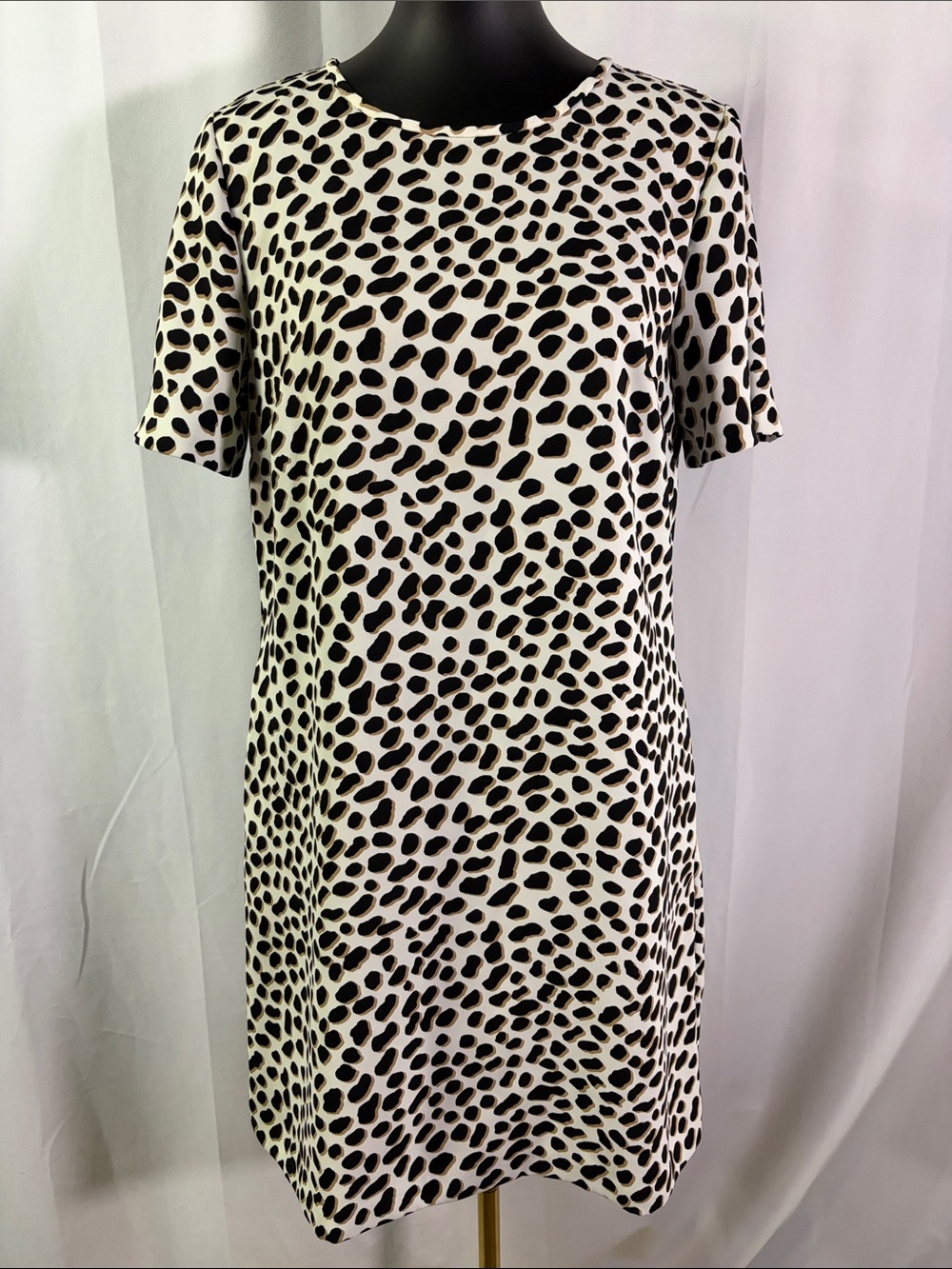 Ann Taylor White Black & Tan Animal Print Short Sleeve Shift Dress